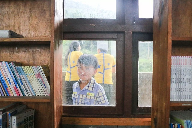 0.jpg